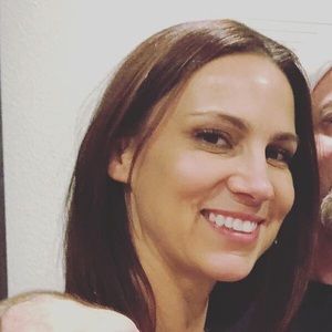 Meet your Posher, Holly